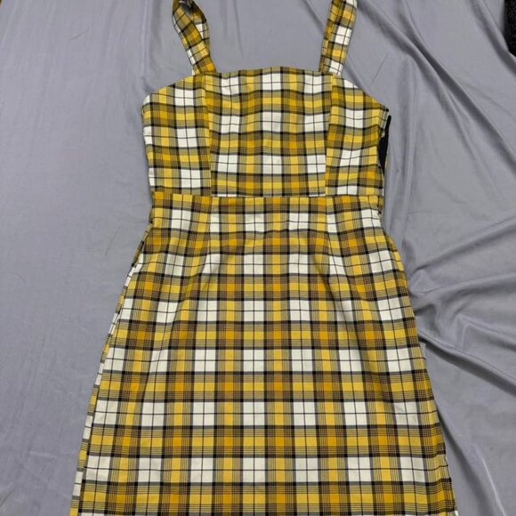 Dresses & Skirts - Yellow Plaid Mini Dress